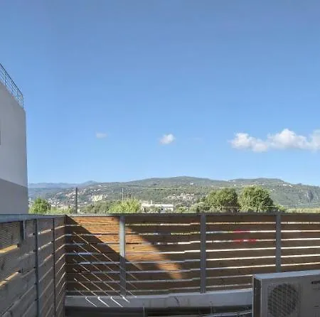 2br Next To Lagoon